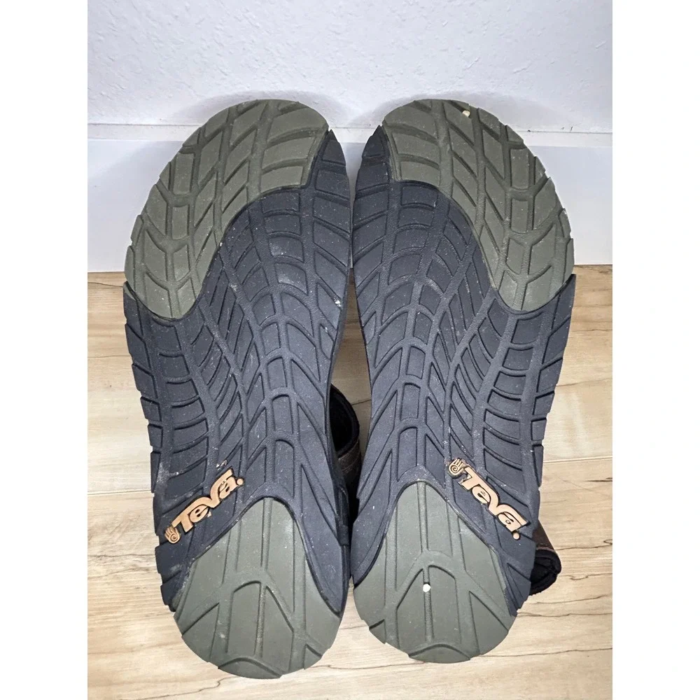 Teva Hiking Sandals Mens‎ Brown Leather Outdoor Walking 10 Gorpcore Active 6787